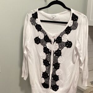 Joseph A White Cardigan with Black & Gray Crochet Motif